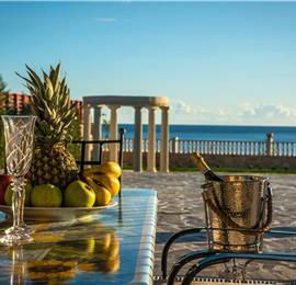 8 bedroom luxury villa with pool near Koutsounari, sleeps 16